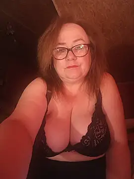 Iwenne's Live XXX Chat