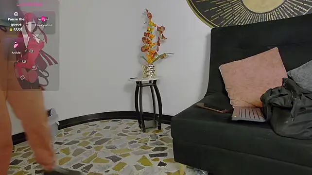 maxi_max0 Live XXX-Chat
