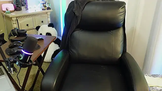 Ghost11_11's Live XXX Chat
