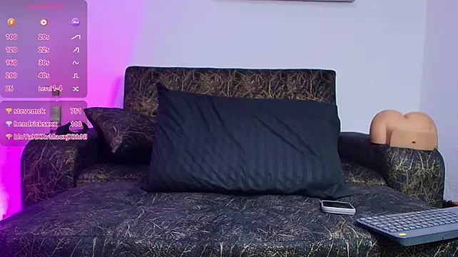 BrayaanFit's Live XXX Chat