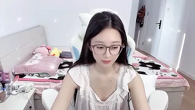 -qingqing 网络视讯表演