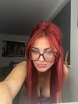 Chat +18 de cherrybaby30xx ao vivo