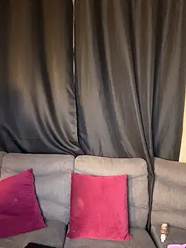 Chanel-fire's Webcam Show