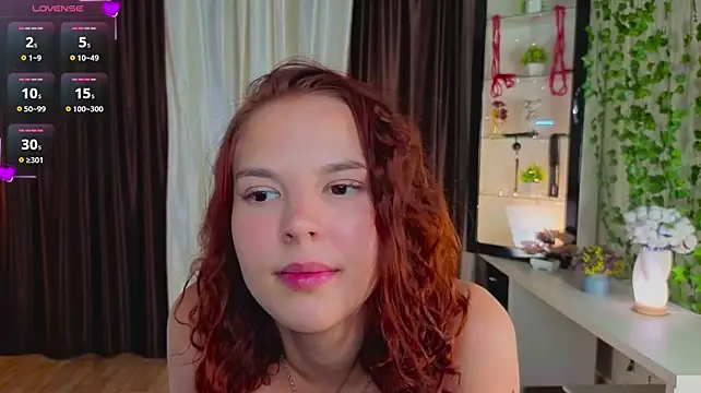 Pokazy przed kamerką – PollyHiller1