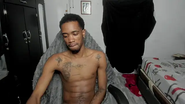 Kofi_exotic_2 网络视讯表演