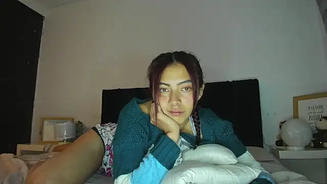 Czat XXX na żywo – melanie_roux__