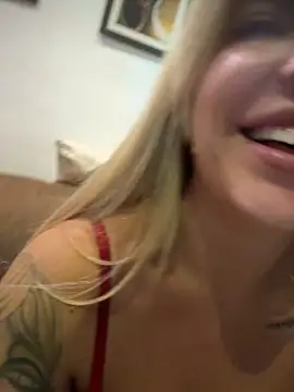Juuhschmitt's Webcam Show