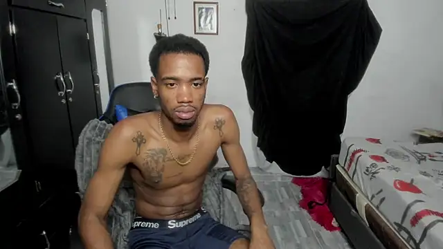 Kofi_exotic_2 Шоу с уебкамера
