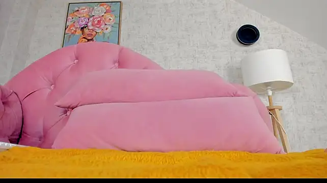 miaamorx's Live XXX Chat