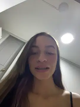 Czat XXX na żywo – Chloe_Key