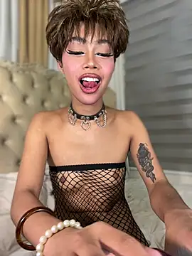 Innocent_yanixx69 Pertunjukan Webcam