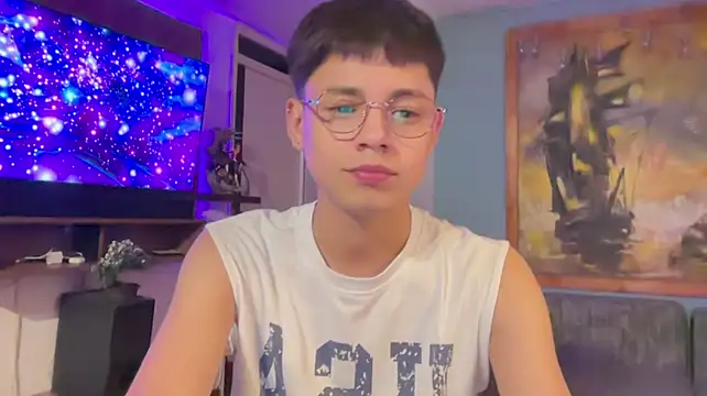 Andy_Belier23 Adlı Modelin Canlı XXX Sohbeti