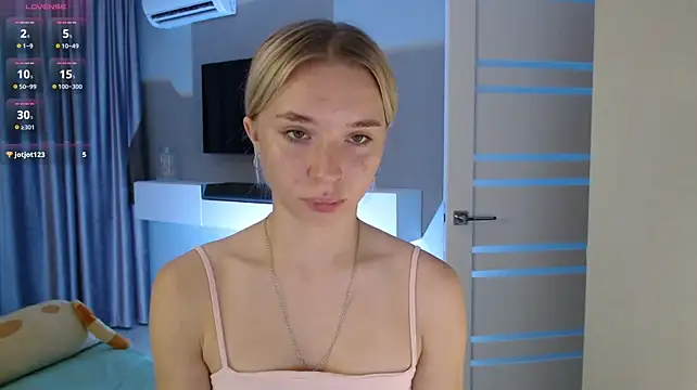 Emily_HarttのライブXXXチャット