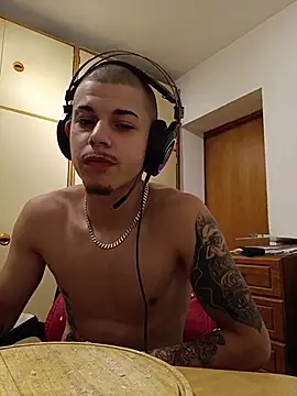 Chatroom XXX en direct de Saint_LexVII