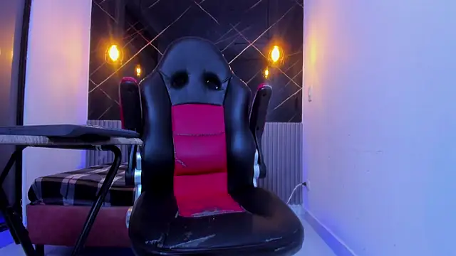 Živý XXX chat DylanAnderson1