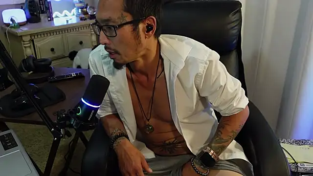 Chat XXX en directo de Ghost11_11