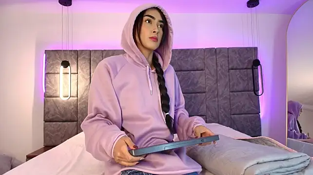 dhalia_lux_'s Live XXX Chat