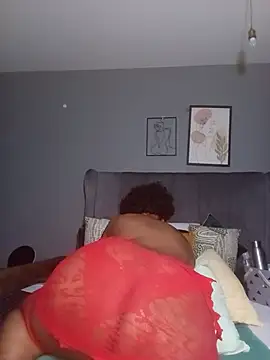 دردشة RealMsPEARLsEXY69 الجنسية المباشرة