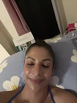 karlatiburcio's Webcam Show