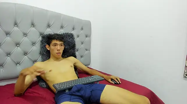 Nico_Wolff Live XXX-chat