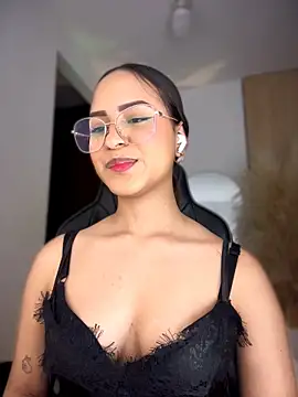 gretta_kler1's Live XXX Chat