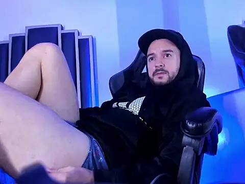 Chat XXX Live Luca_noir