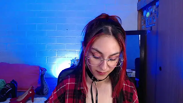 Amy66's Live XXX Chat