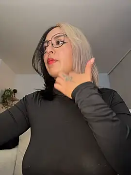 Rae_Lil_White Chat XXX in diretta
