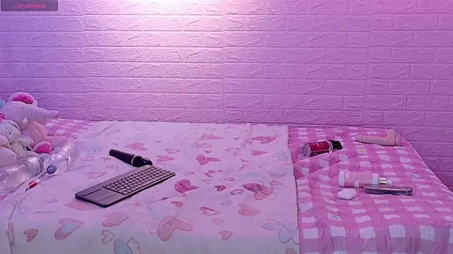 Lexy_Dumoun_'s Webcam Show