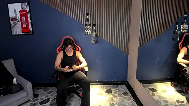 Axxel_Muscle 网络视讯表演