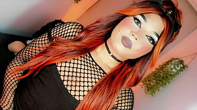 misstreslatin Adlı Modelin Canlı XXX Sohbeti