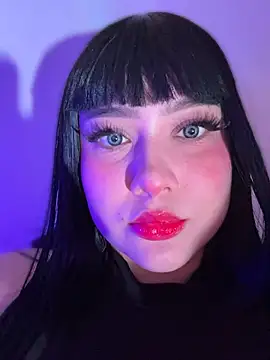 Chat XXX en directo de Taelynn_