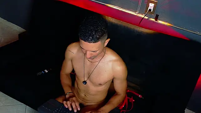 Jader_Caasarmi77 Show Webcam