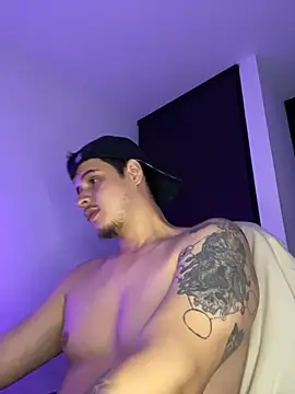 BjornSteel's Live XXX Chat