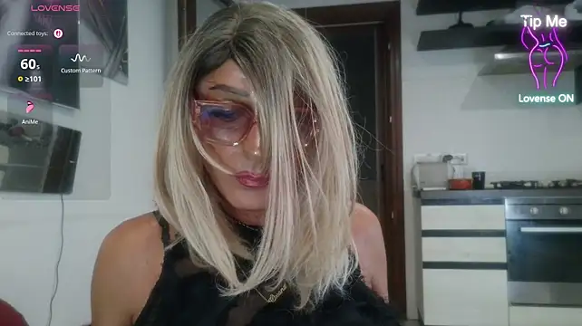 LadyOxana Webcam-Show