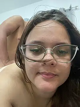 Show de Laryssinha_69 na webcam