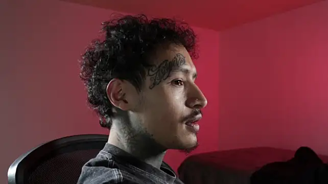 trieone – Live XXX-chat