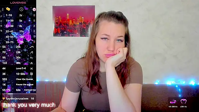 Arya_Curves live XXX chat