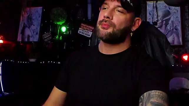 LexHardy 라이브 XXX 채팅