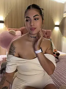 Sarasanders_4 라이브 XXX 채팅