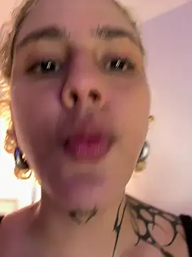 Velvet1_ Live XXX Chat