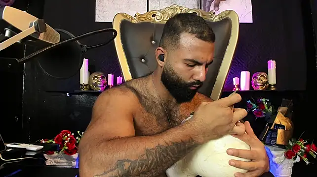 BeardAndrew Chat XXX in diretta