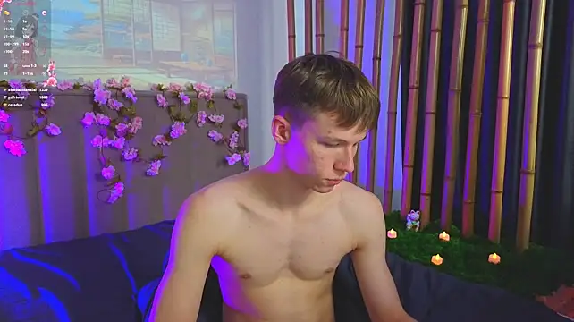 cuMte_boy 即時 XXX 聊天