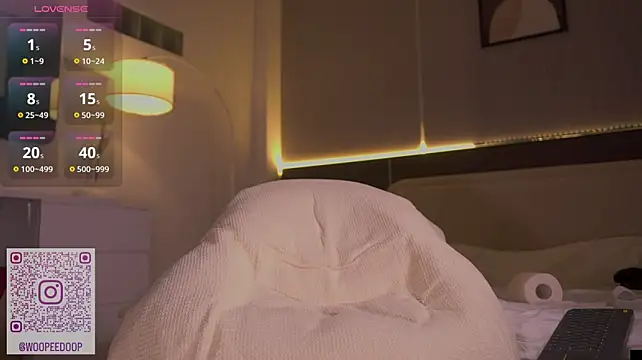 poorpornactor Chat XXX in diretta