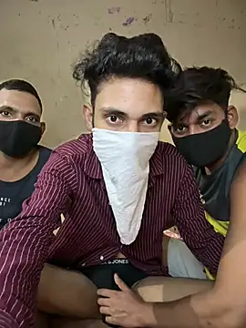 BiggerDickGuy's Live XXX Chat