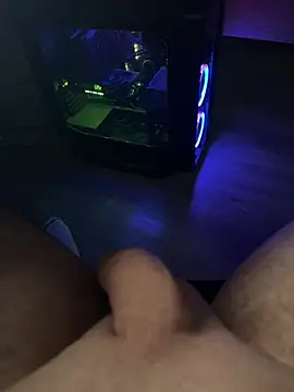 Webkamerová show jstntz