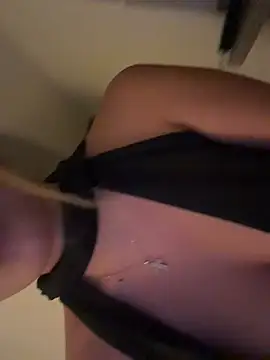 saliha_pinky_ 라이브 XXX 채팅
