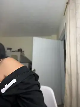 XXX chat uživo modela Issa_rodriguez