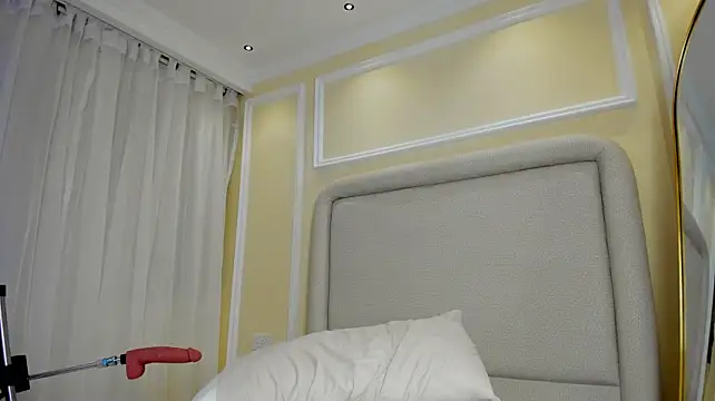XXX chat uživo modela KatieBoison