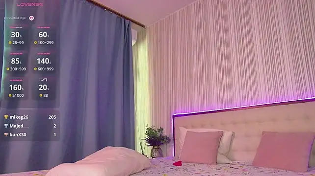 دردشة RubyValen الجنسية المباشرة